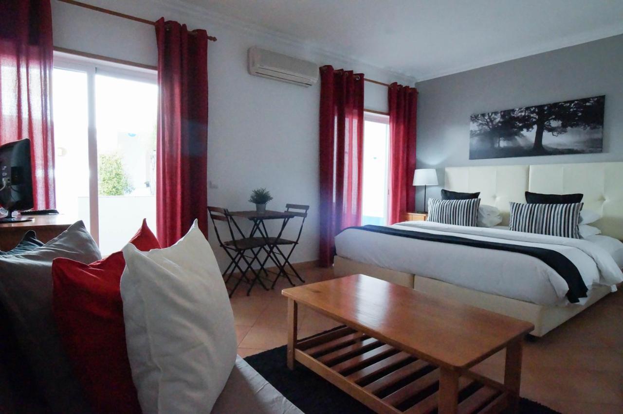 Oasis Beach Apartments Luz Eksteriør billede