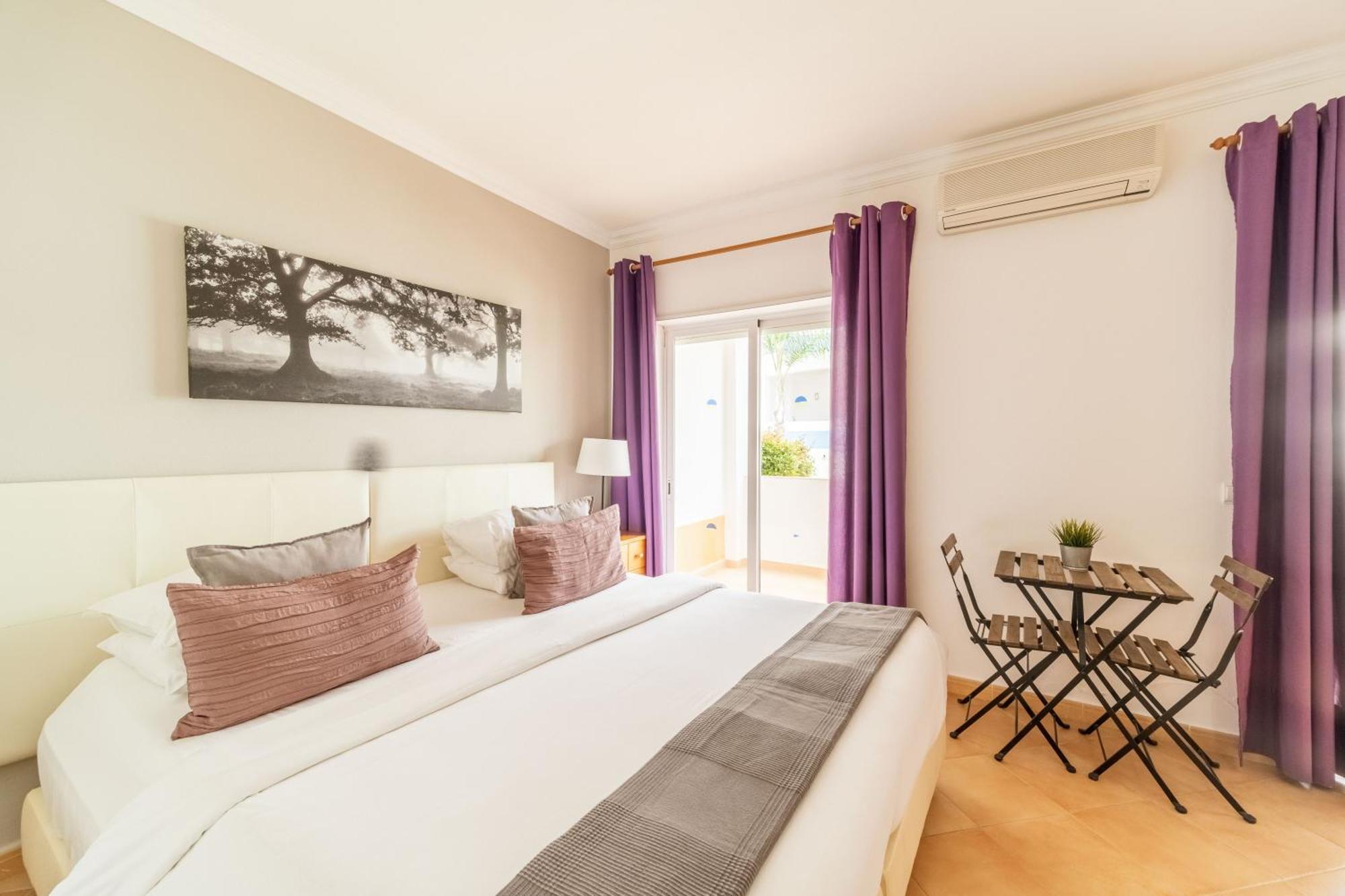 Oasis Beach Apartments Luz Værelse billede