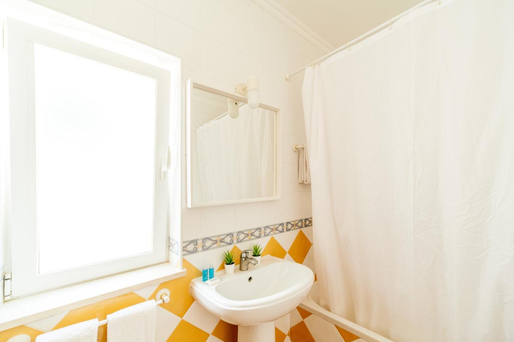 Oasis Beach Apartments Luz Værelse billede