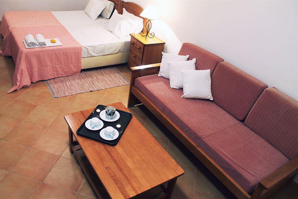 Oasis Beach Apartments Luz Eksteriør billede